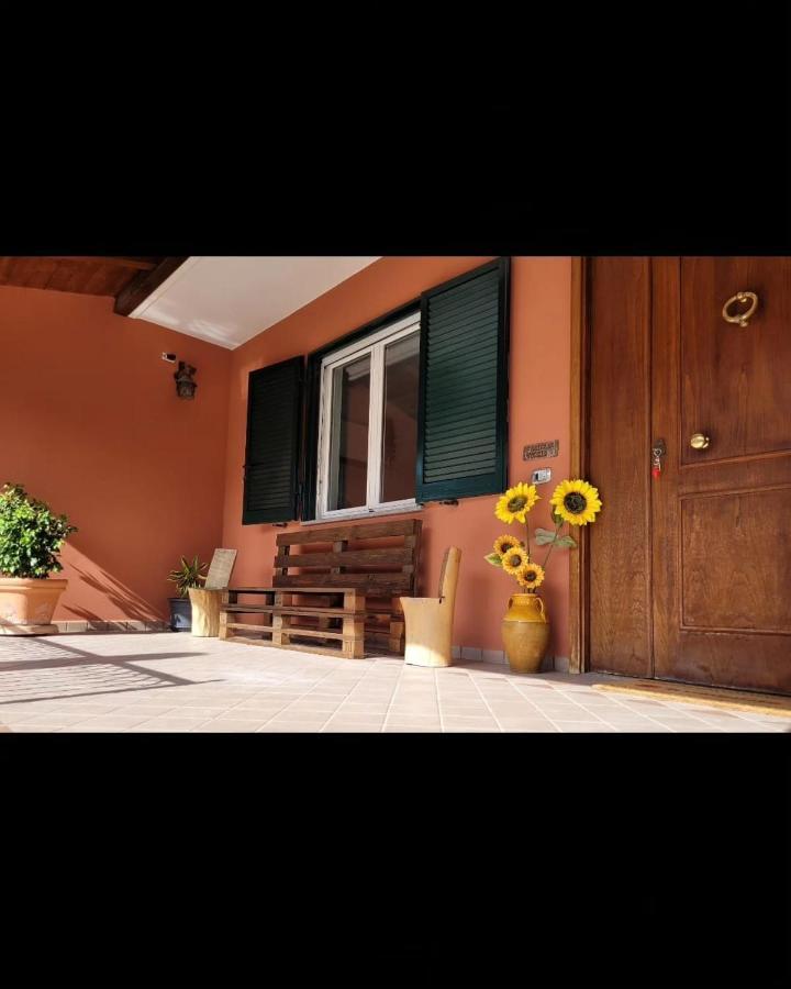 La Smorfia Bed and Breakfast Scafati Esterno foto